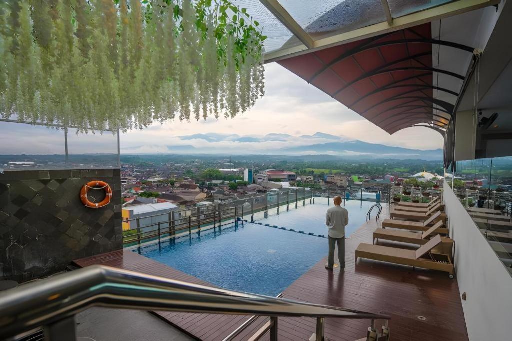 Java Lotus Hotel Jembel Exteriör bild